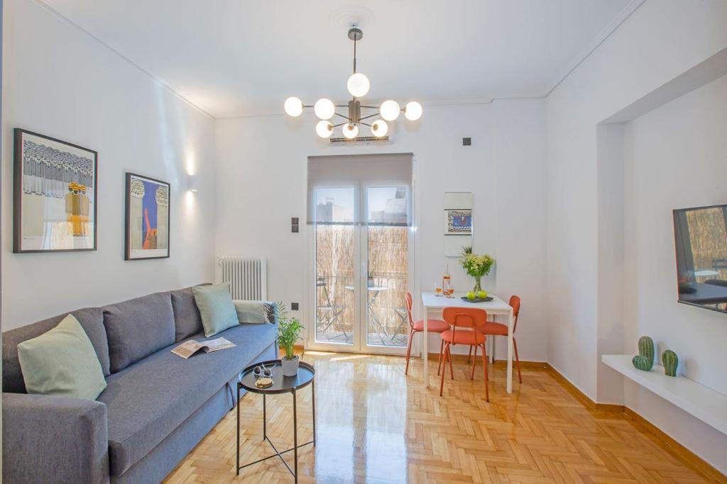 Petra & Phos Acropolis Luxury Apartments Афины Экстерьер фото